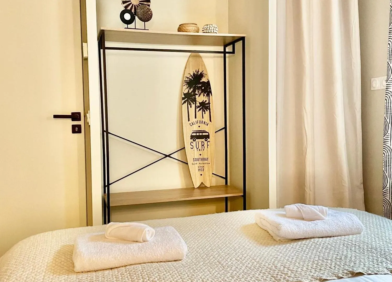 Bas De Villa - 300M Plage De La Capte - 2 Hebergements Disponibles Hyeres 0*,  France